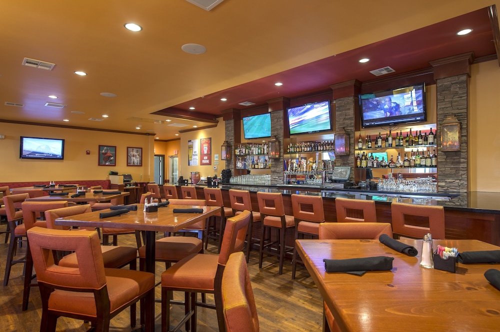 DoubleTree by Hilton Houston Westchase 33/39
