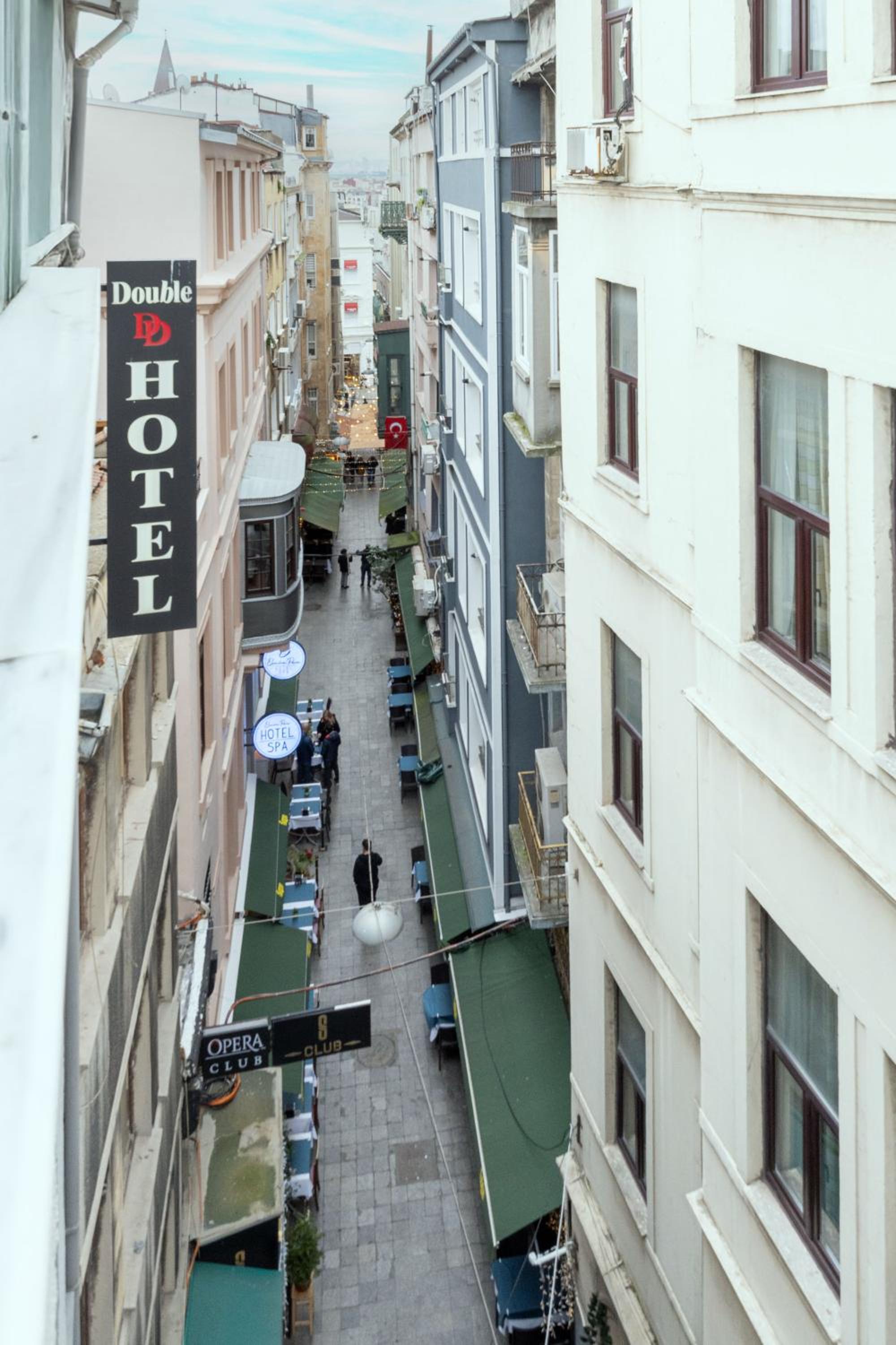 Double Dd Hotel 50/54
