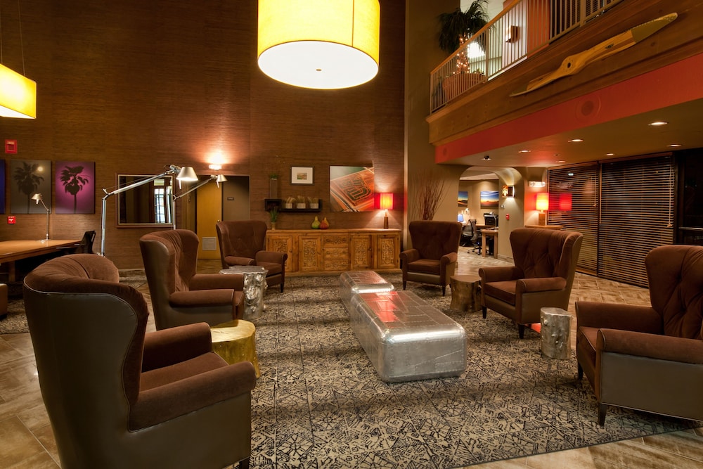 Best Western Plus Scottsdale Thunderbird Suites 29/46