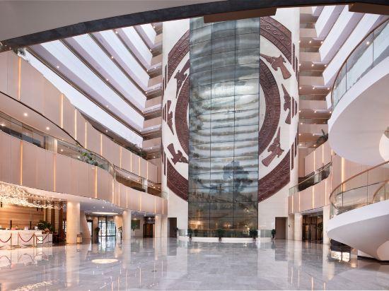 Delphi Sky Hotel 15/23