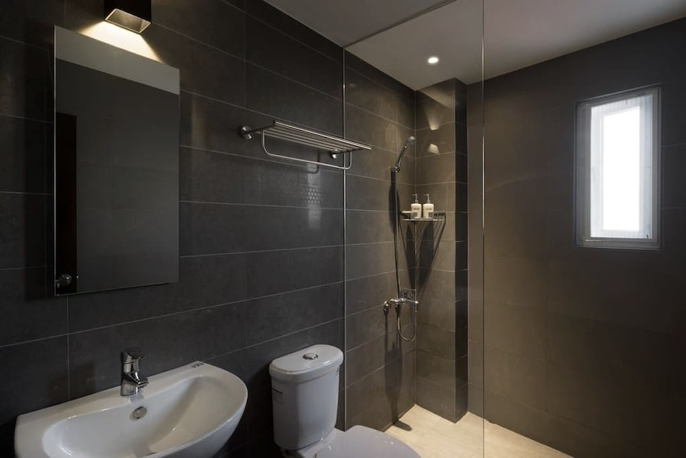 Mutter Apartment 46/50