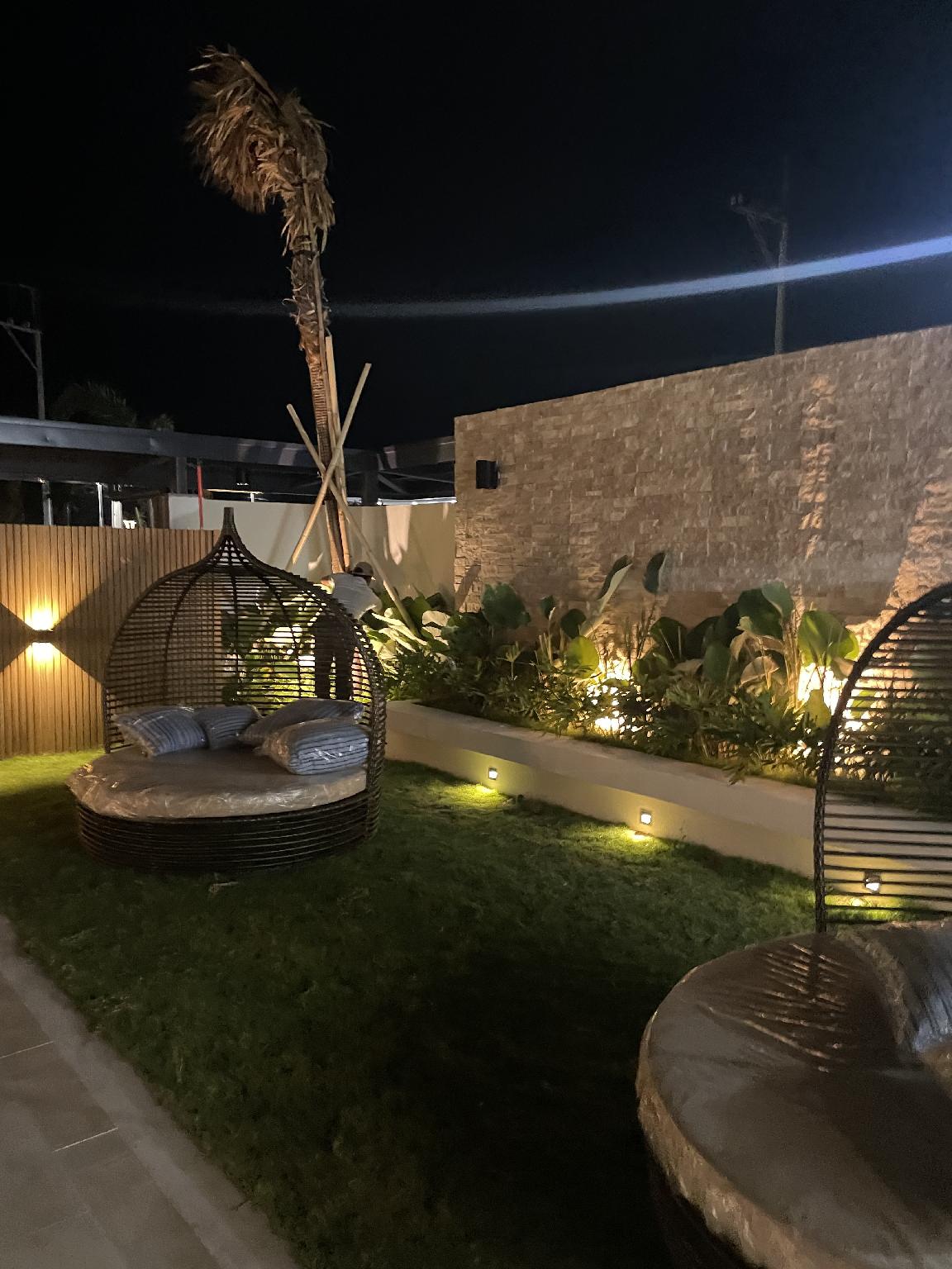 Acro Residences 21/25