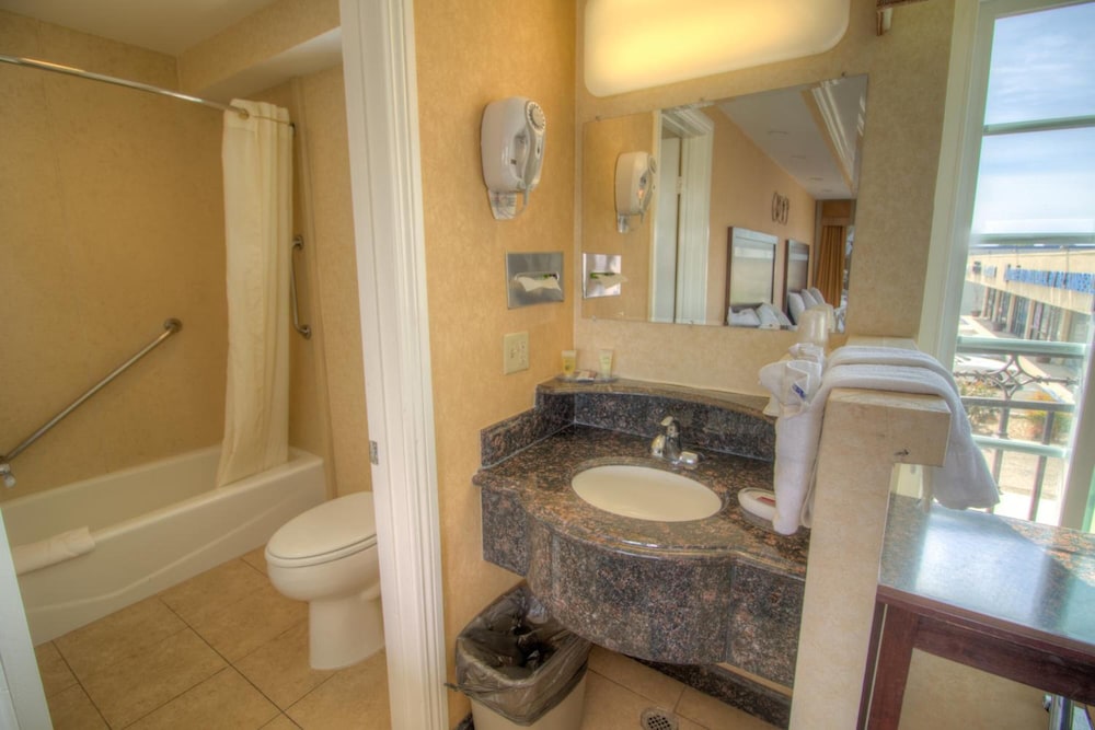 Princess Inn - Westminster / Huntington Beach 31/62