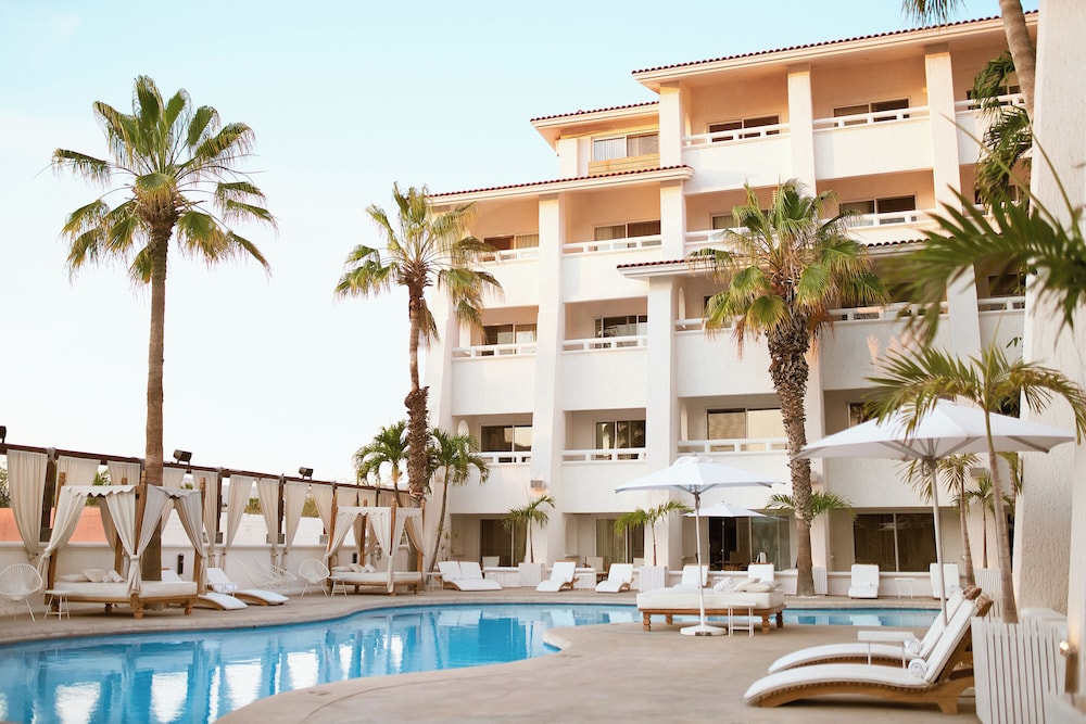 Bahia Hotel and Beach House 5/76
