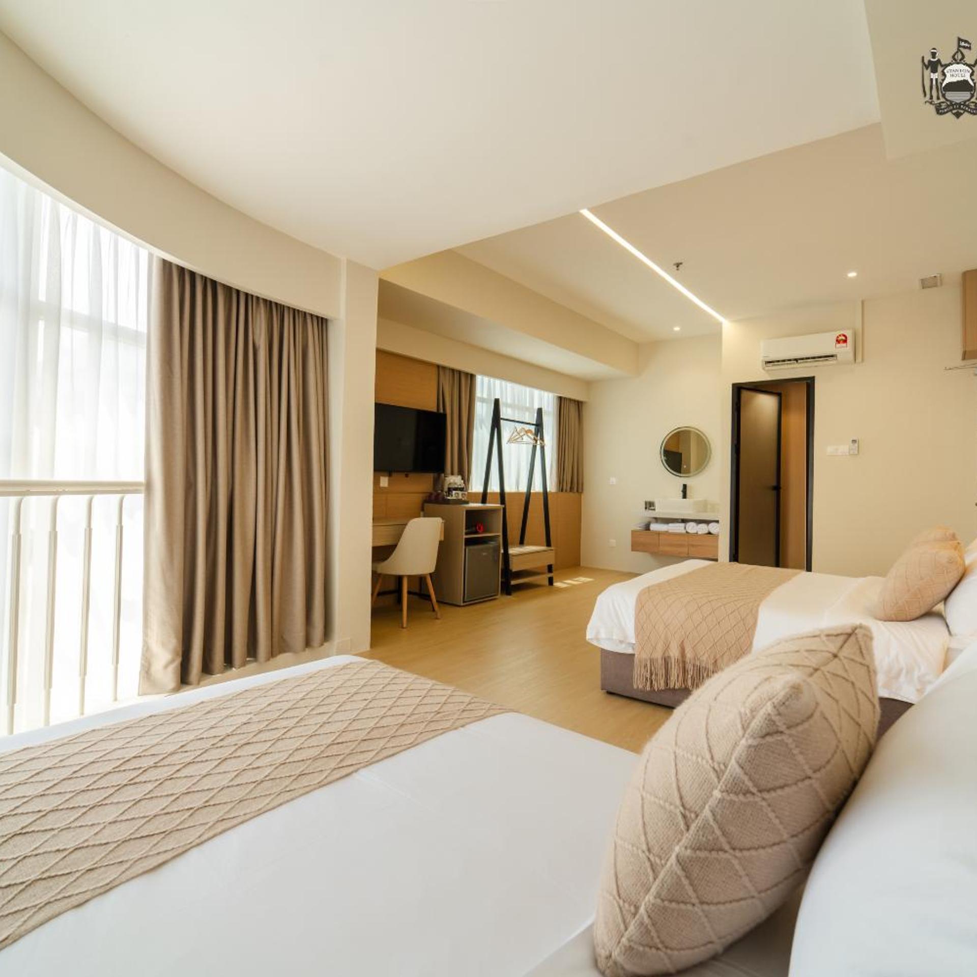 Stanton Gaya Hotel 11/49