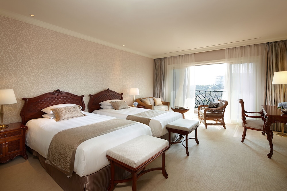 Mountain, Deluxe, Twin Beds