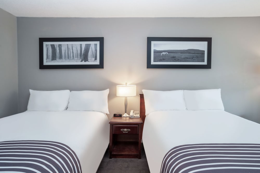 Sandman Inn Cache Creek 18/34