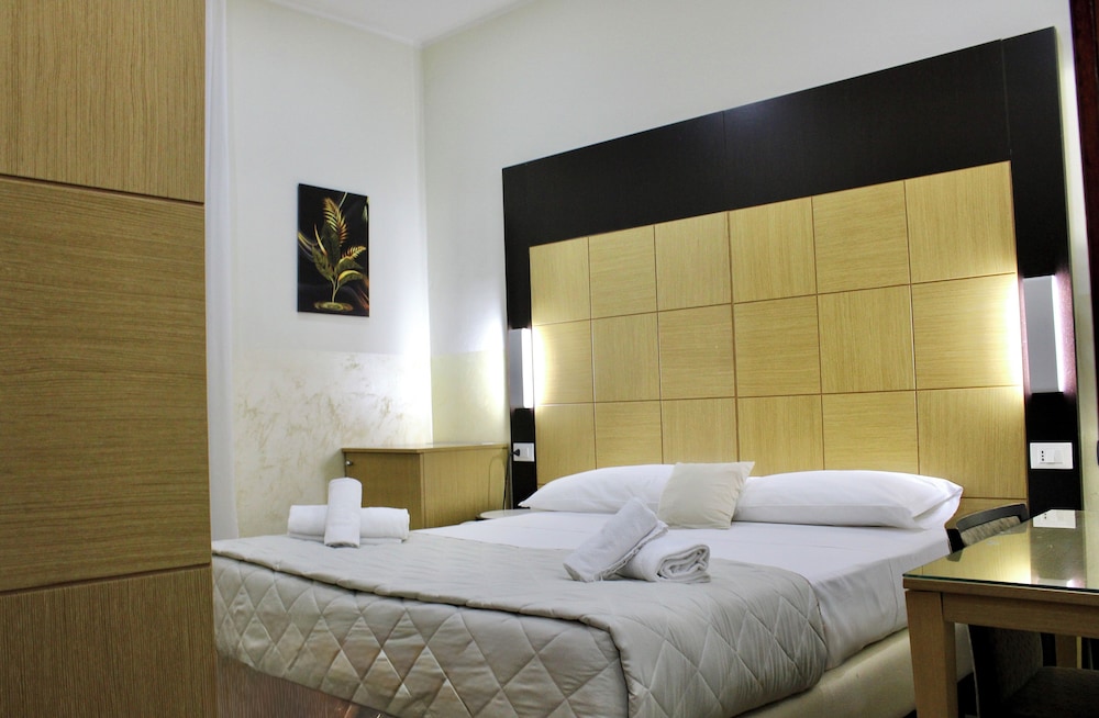 غرفة كلاسيكية بسرير مزدوج أو سريرين منفصلين، Hotel Fiorella 2/10