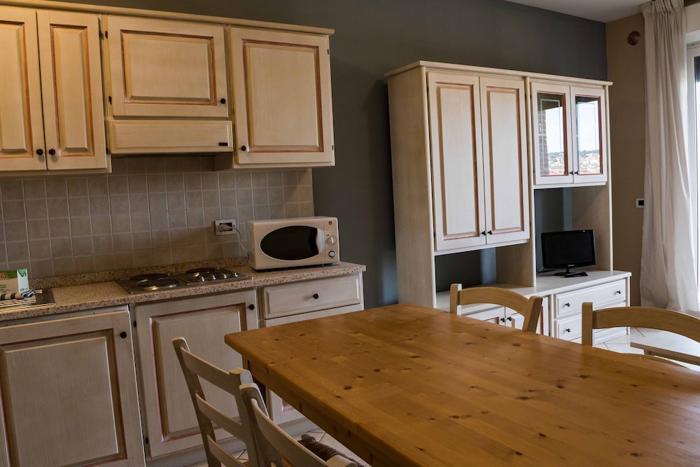 Le Residenze Di Santa Costanza 42/58