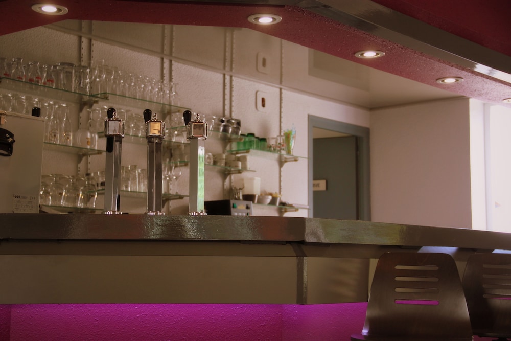 Agape Hotel Niort- Bessines 8/50