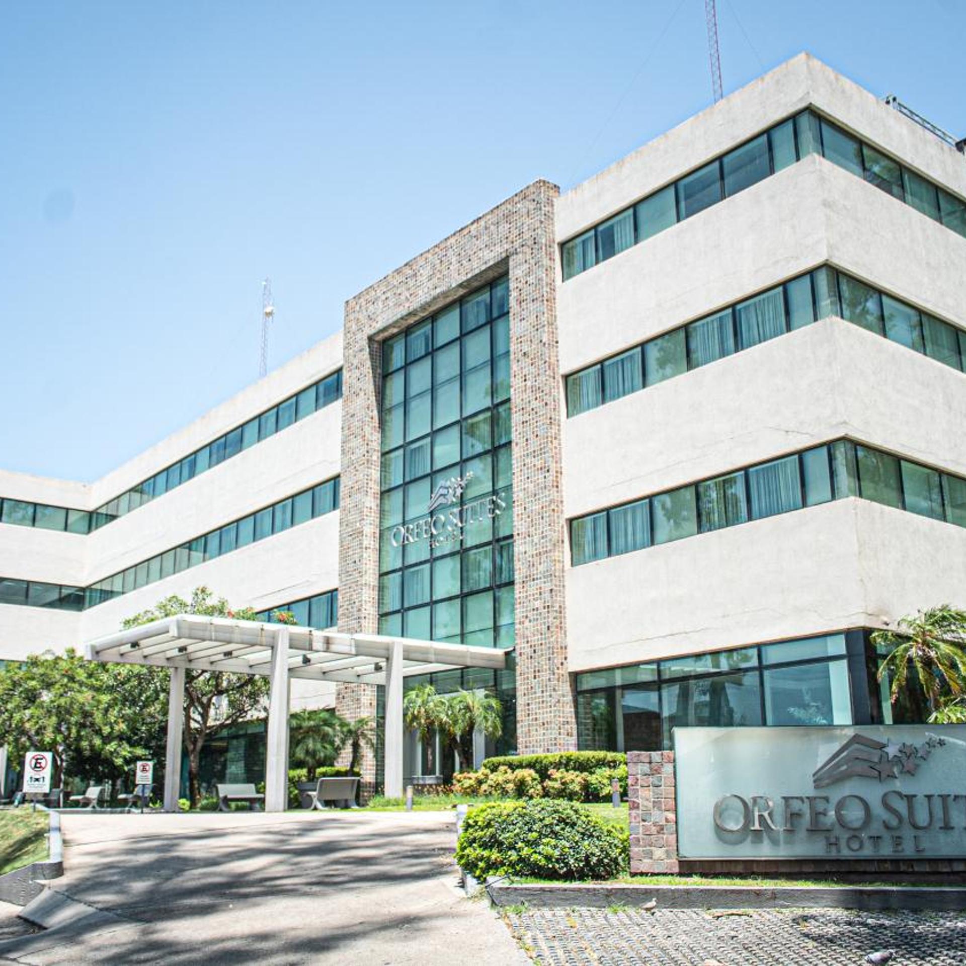 Orfeo Suites Hotel 41/50