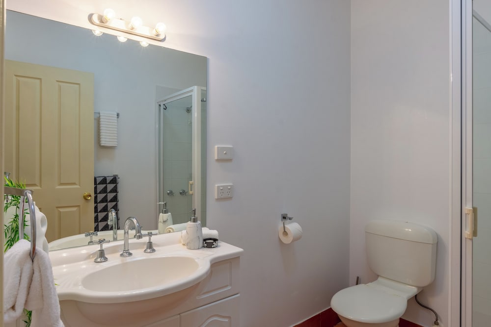 Lifestyle Apartments At Ferntree 60/66