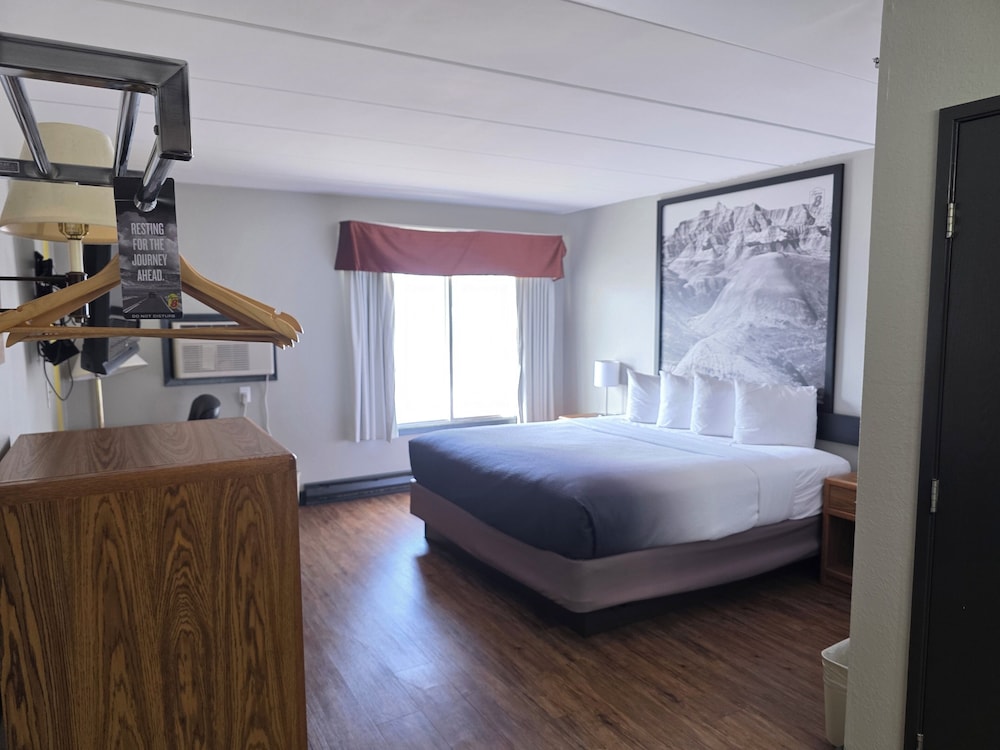 Super 8 by Wyndham Rapid City 17/42