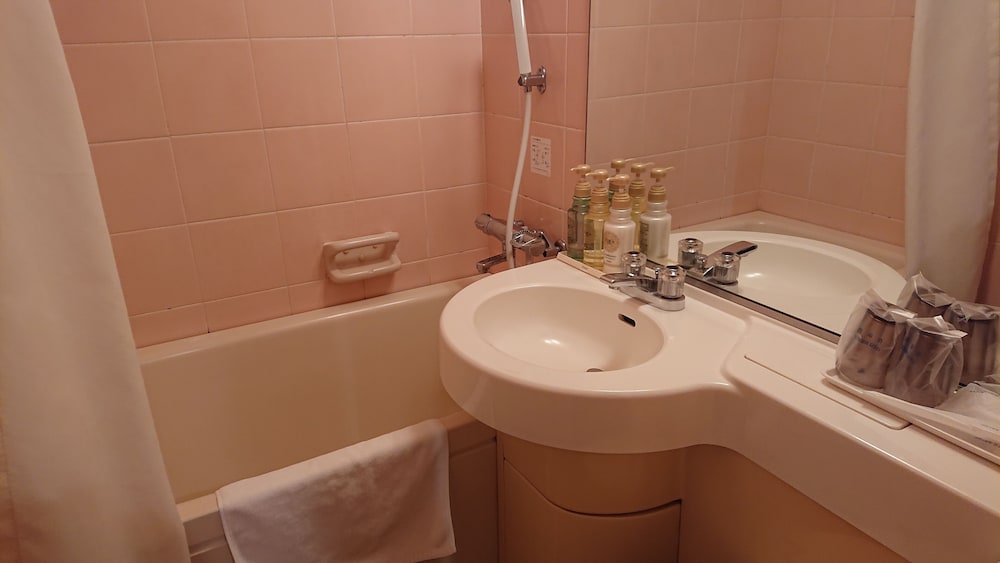 غرفة قياسية بسرير مزدوج للمدخنين، Okayama Square Hotel 3/3