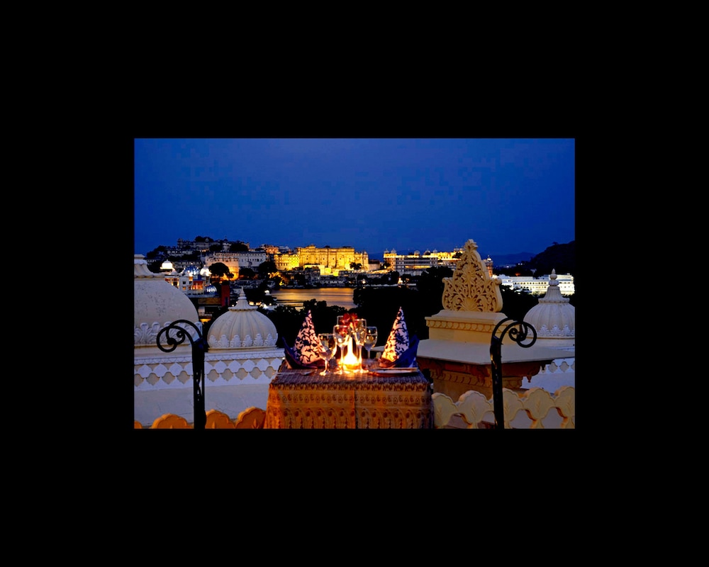 Chunda Palace 7/49