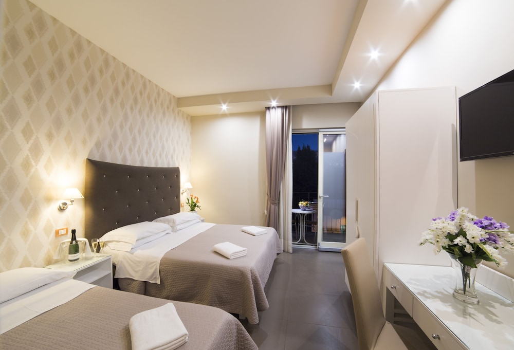 Hotel Club Sorrento 18/50