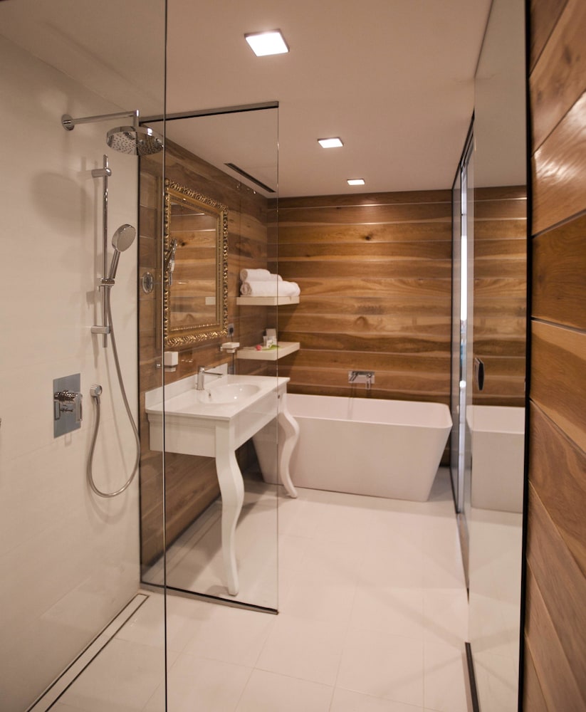 Hotel Graphite Gallery 10/44