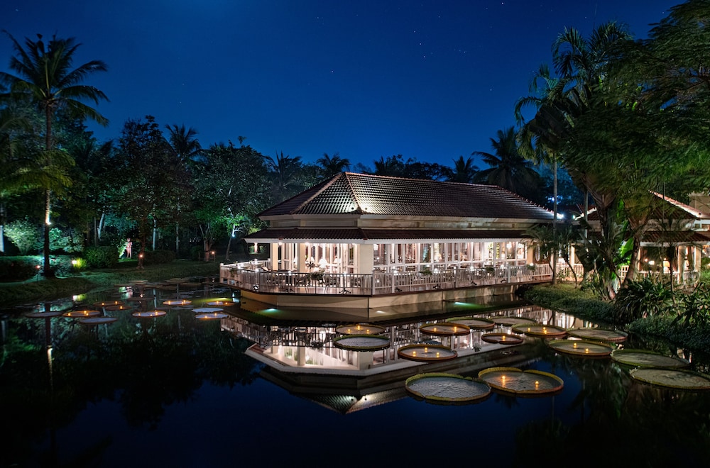 Sofitel Angkor Phokeethra Golf and Spa Resort 2/50