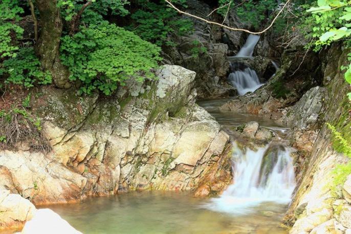 Yangpyeong Over The Mountain Pension 30/35