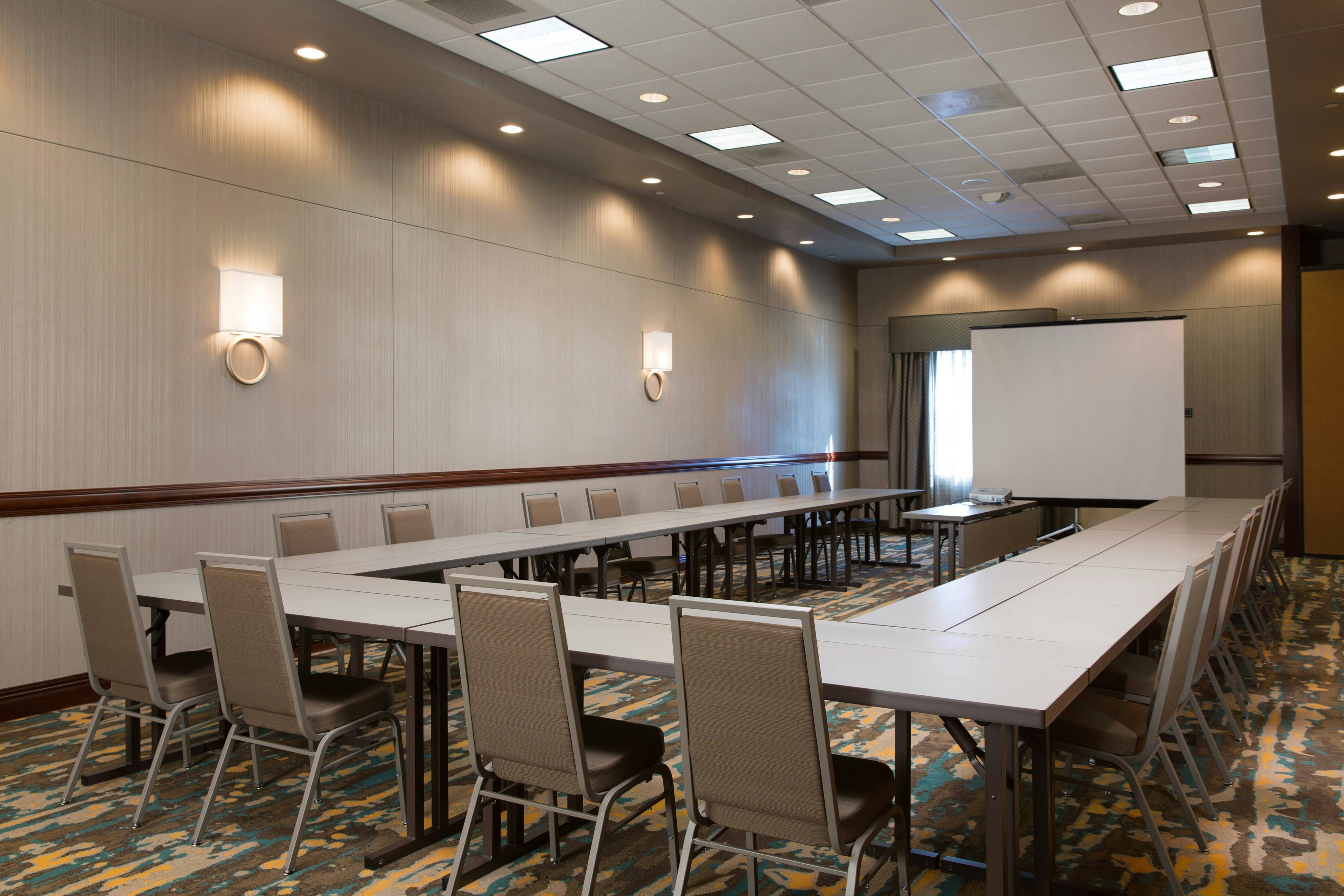 Residence Inn by Marriott Kansas City Airport 31/40