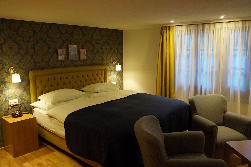 Hotel Walliserhof Zermatt 11/28