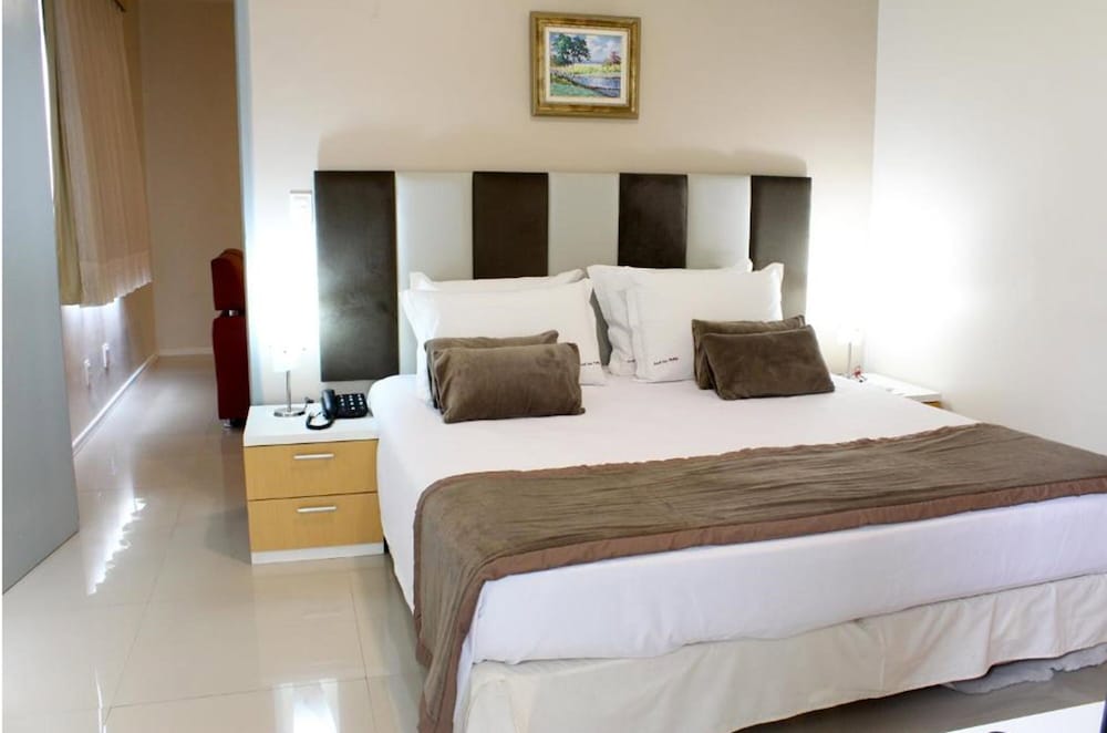San Phillip Flat Hotel 7/33