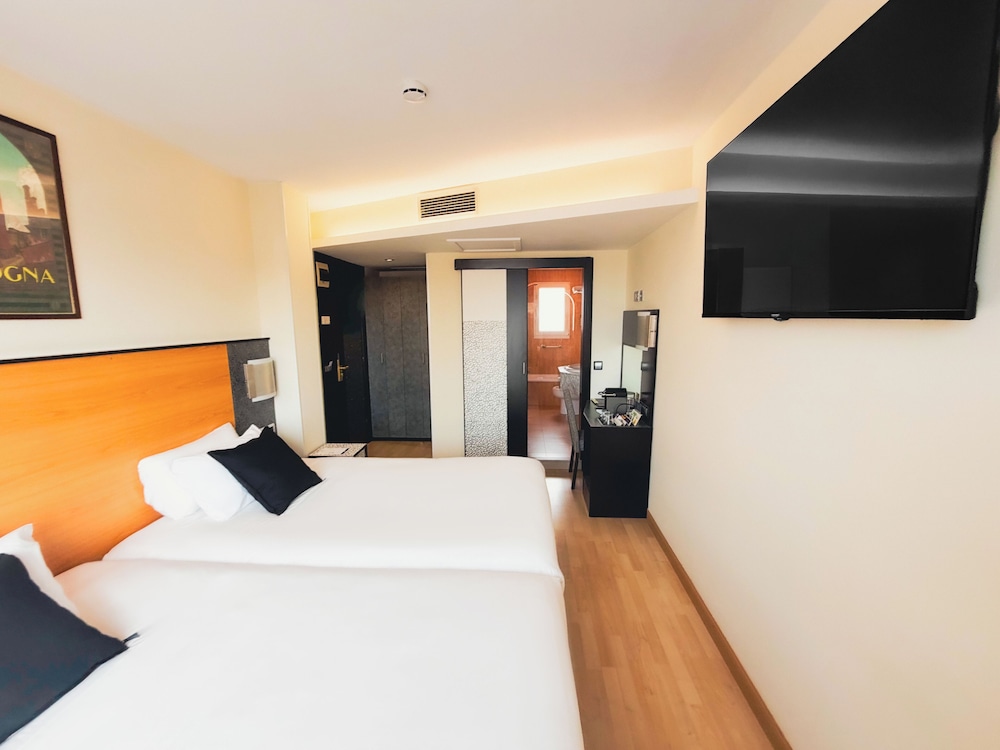 Hotel Faranda Express Pathos Gijon, Ascend Hotel Collection 12/48