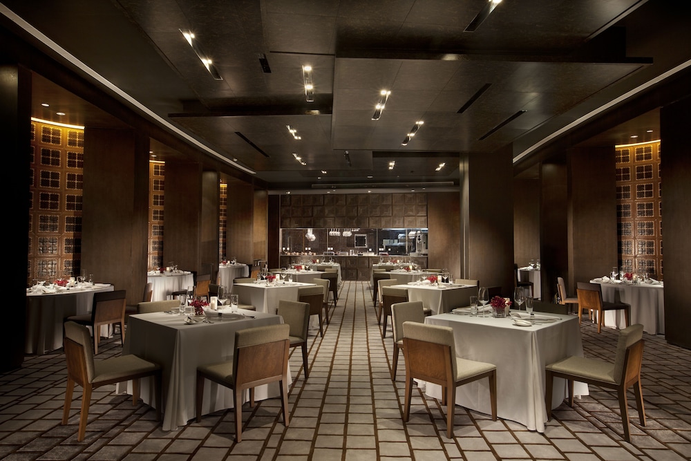 Banyan Tree Tianjin Riverside 32/50