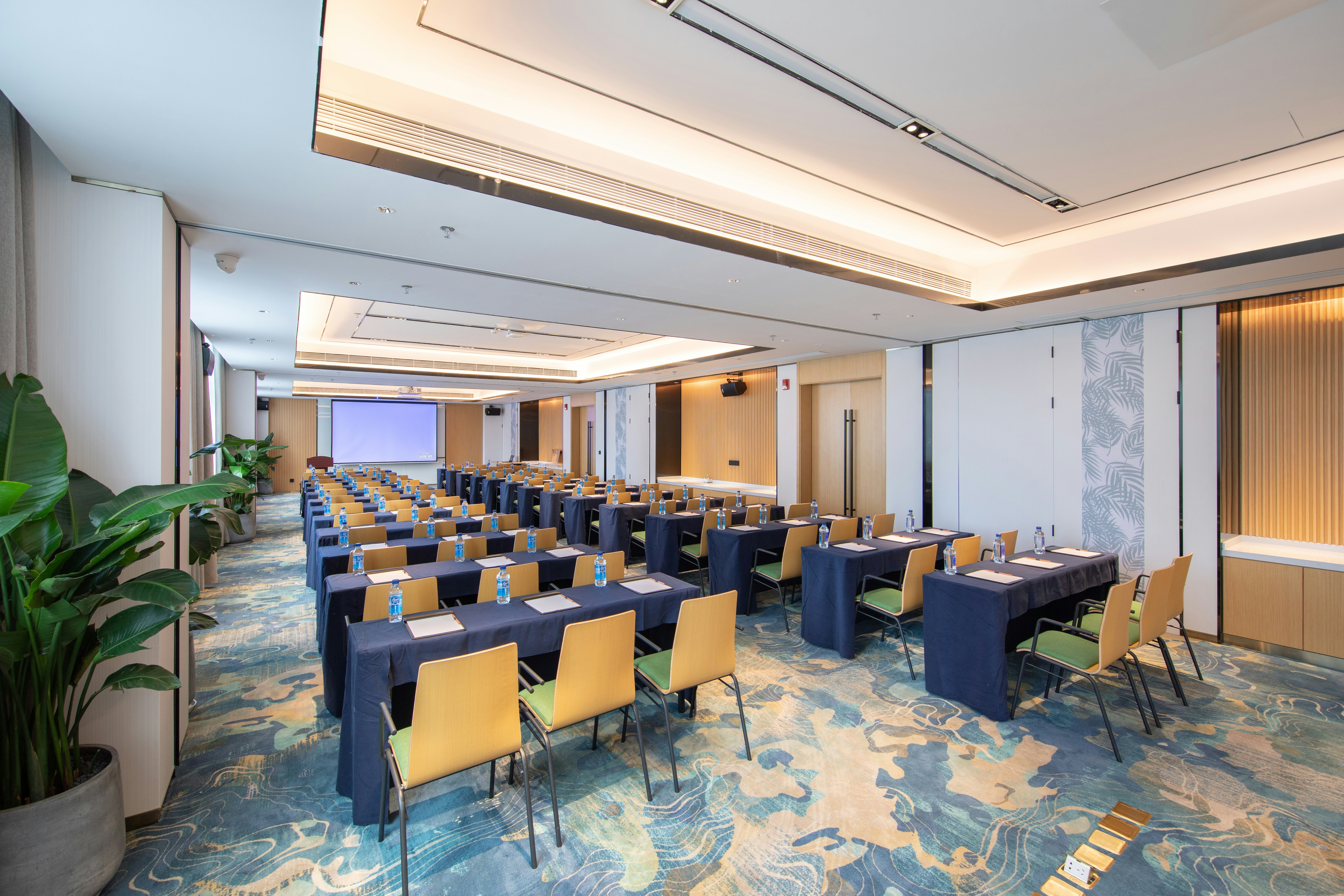 Hilton Garden Inn Shenzhen Nanshan Avenue 42/50