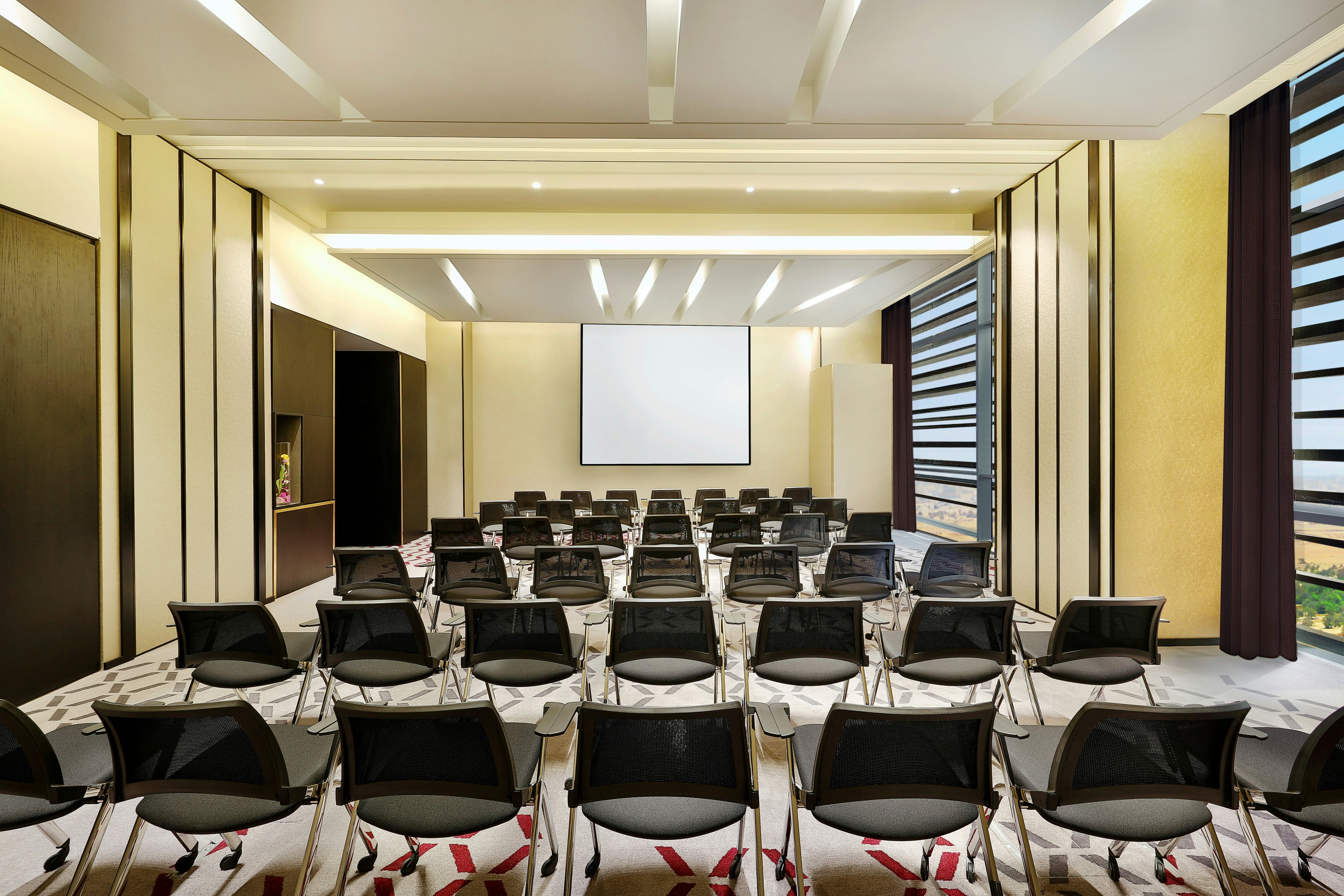 Alrayyan Hotel Doha Curio Collection By Hilton 66/74