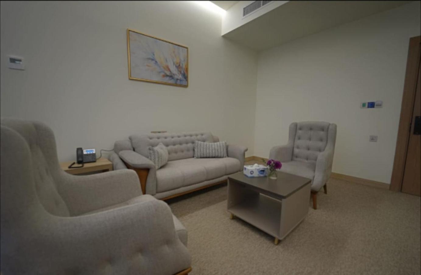 BAZ Hotel 55/73