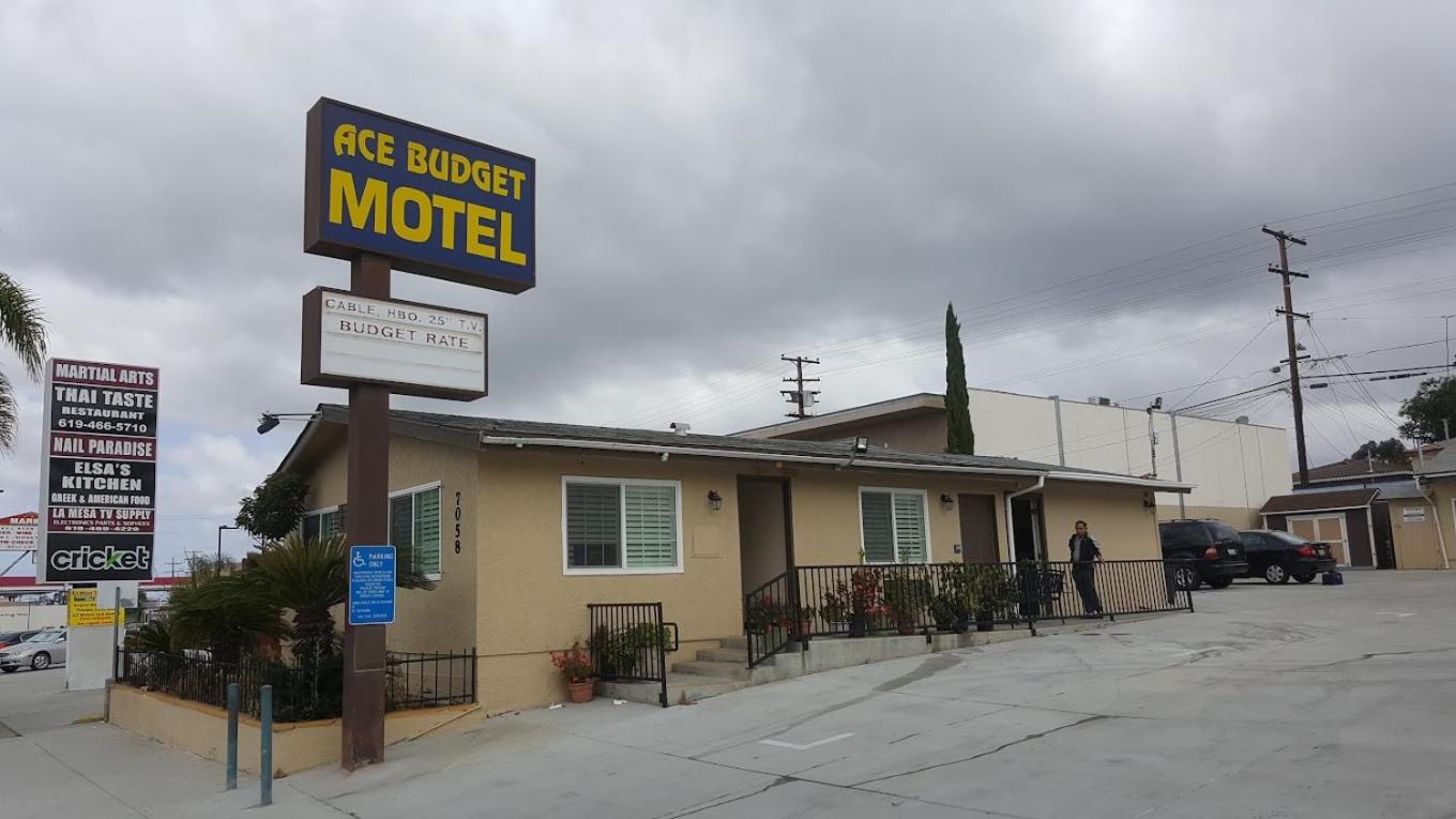 Ace Budget Motel 8/29
