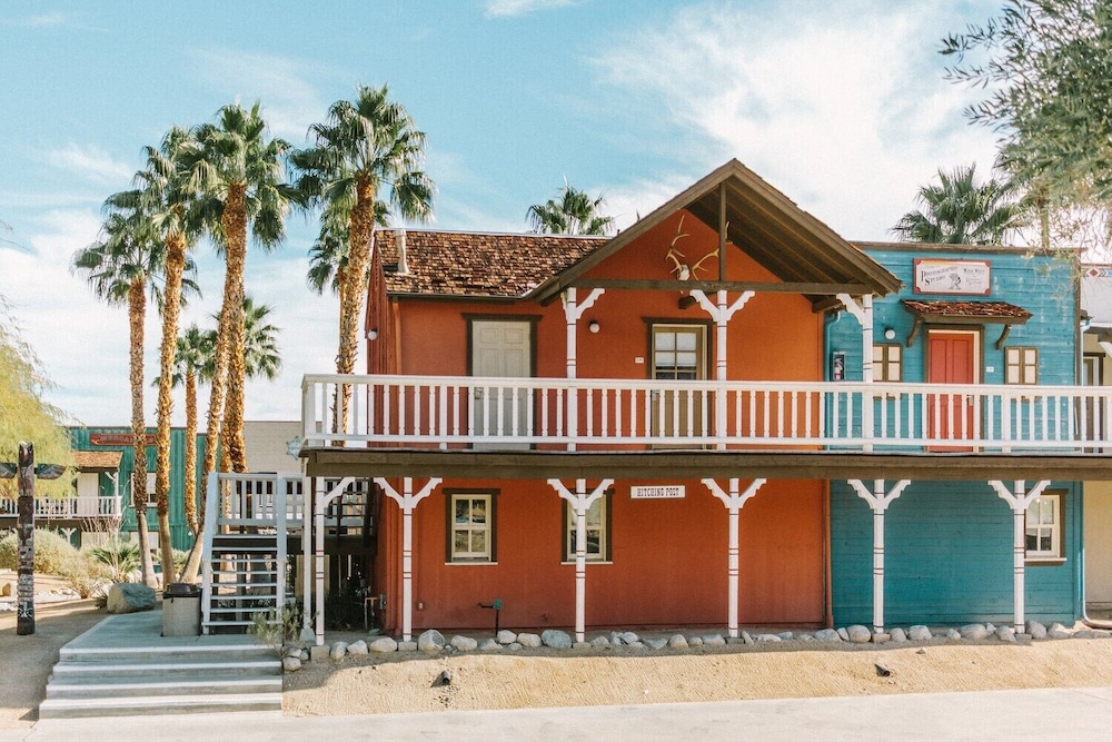Palm Canyon Hotel and RV Resort 1/73