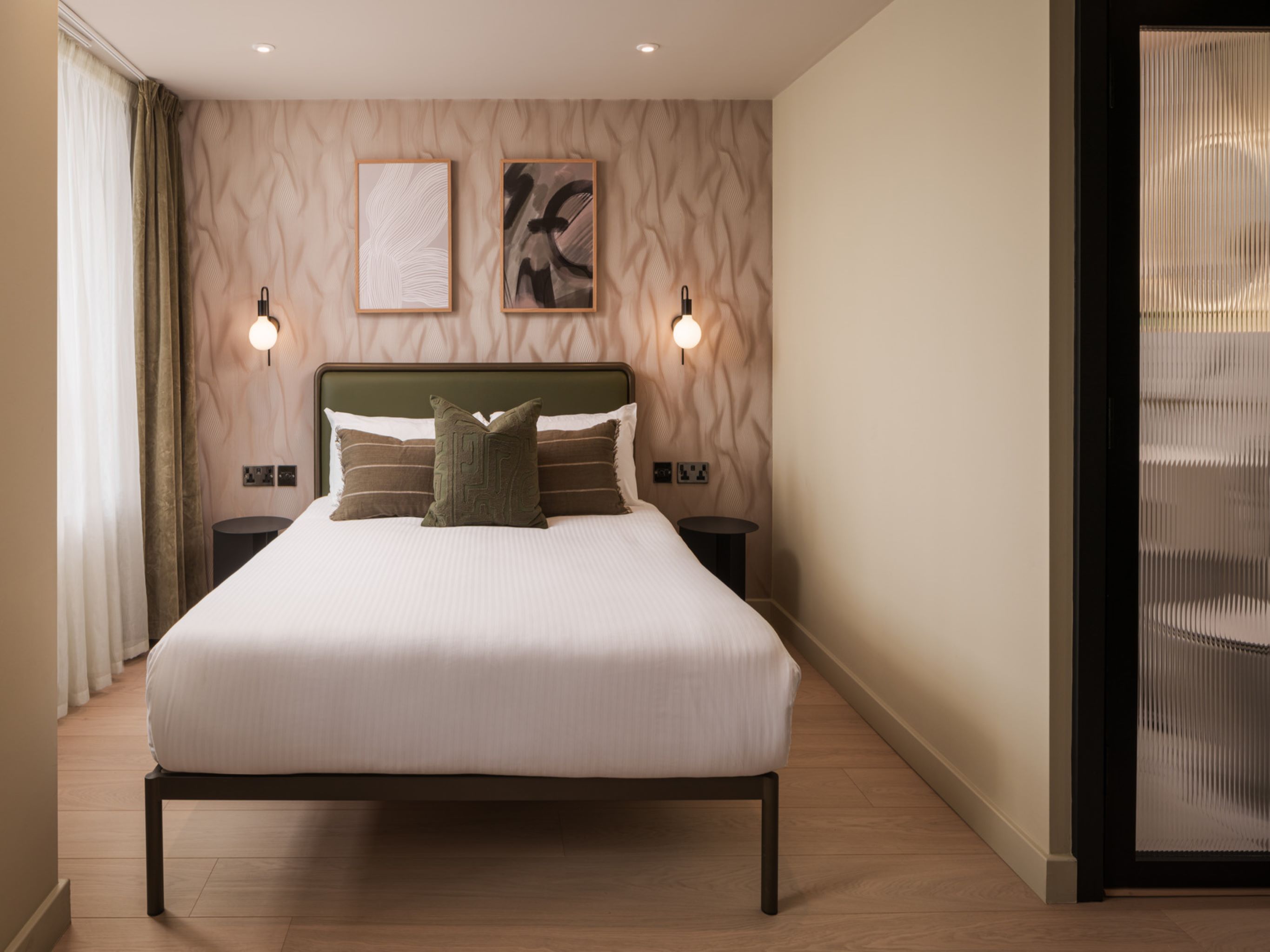 Executive, Double Bed