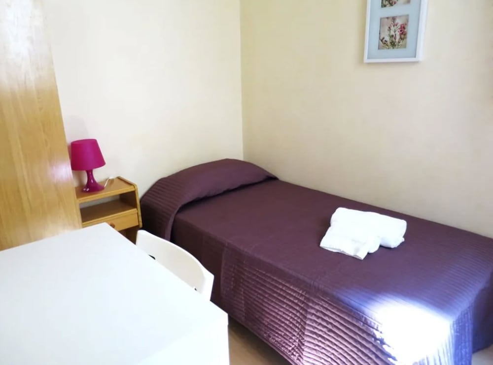 Hostal Balmes Centro 22/50