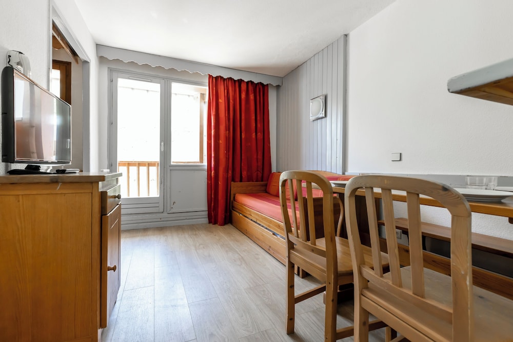 Studio, Bunk Bed, Trundle Bed