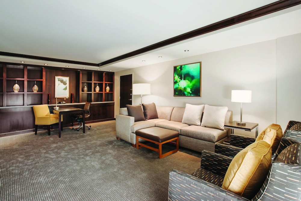 Hyatt Place Raleigh Cary 30/53