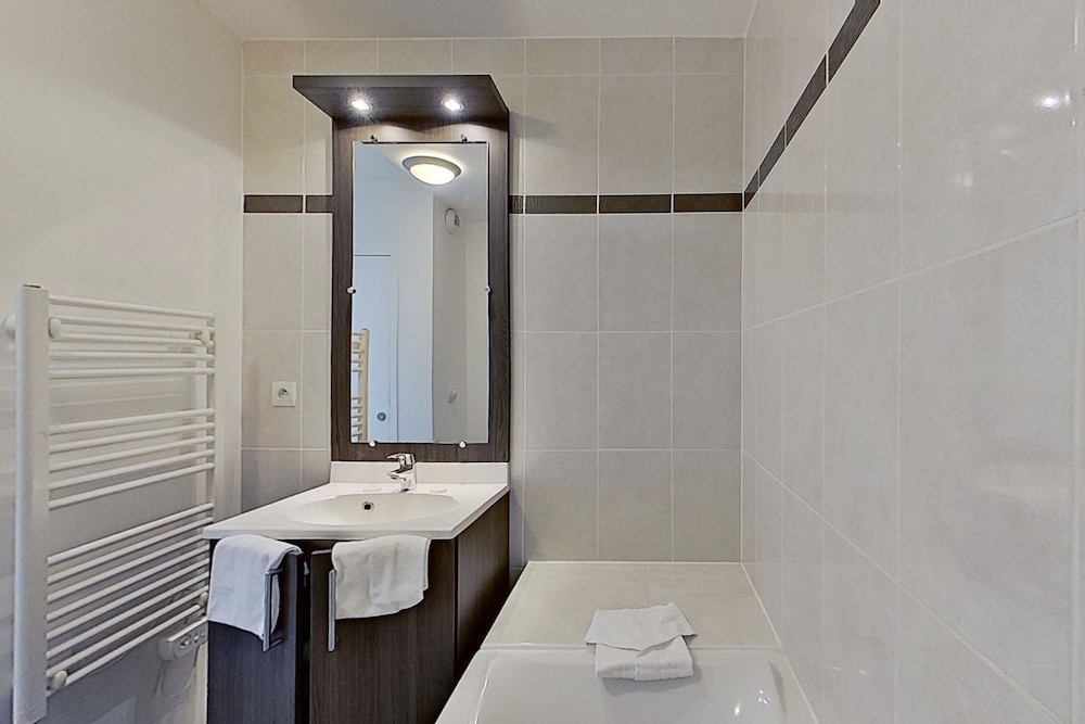 City Residence Tours 53/56