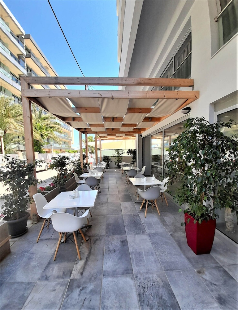 Elite Hotel 24/50