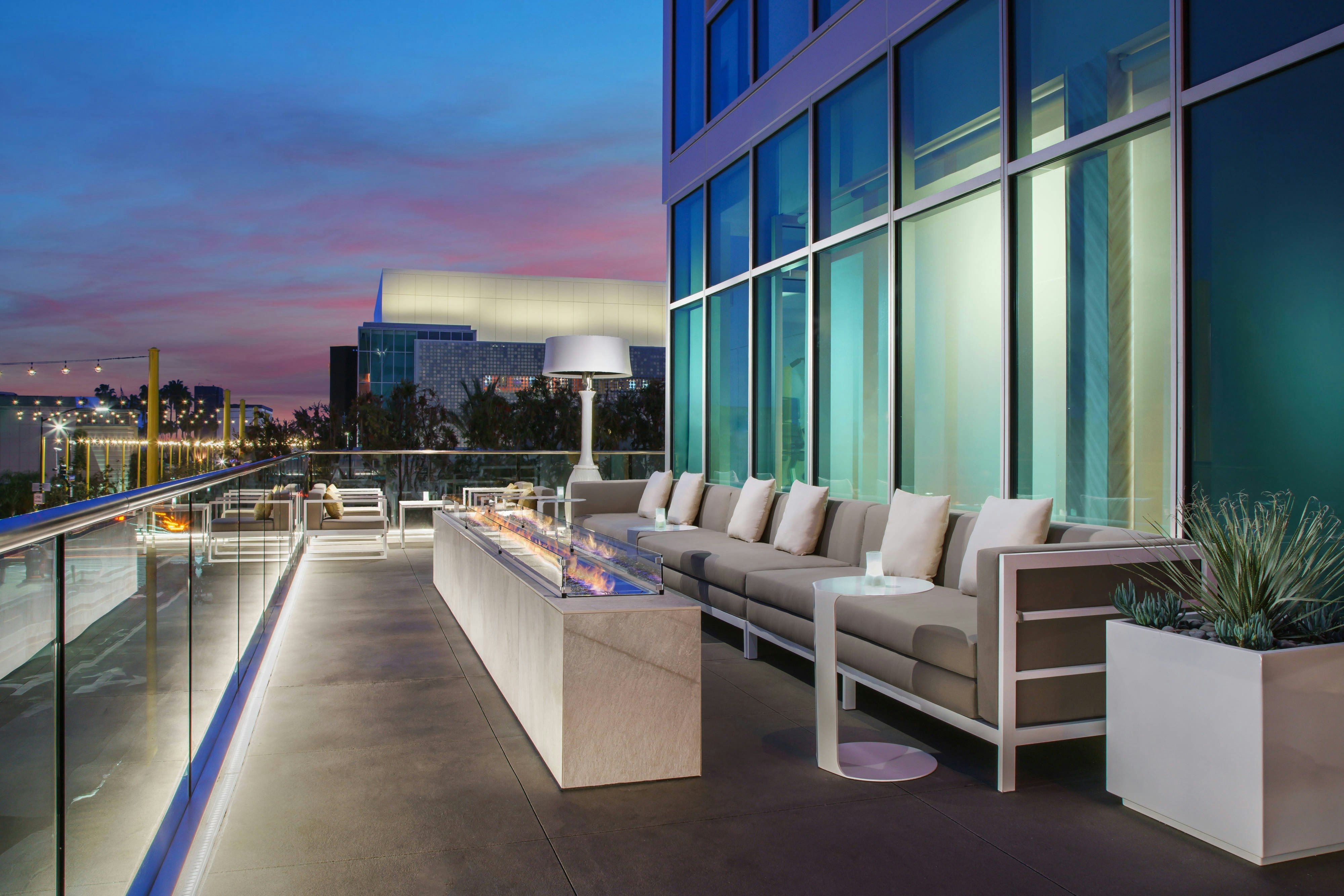Courtyard by Marriott Santa Monica 10/59