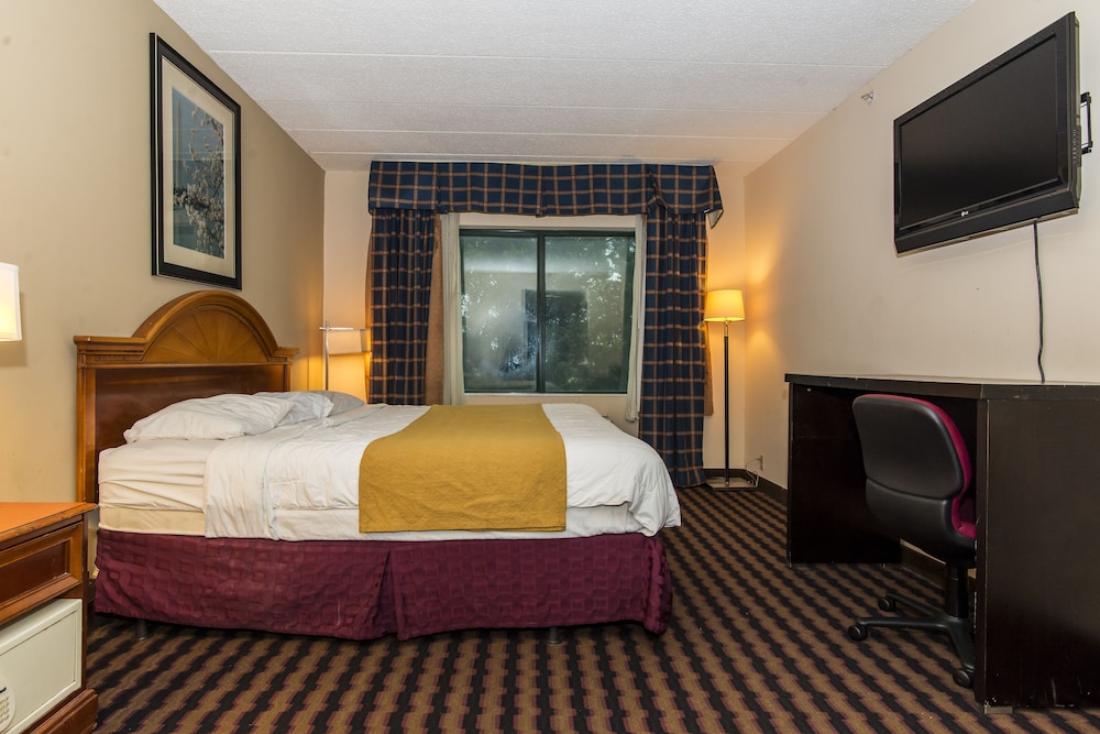 Garden Inn 8/26