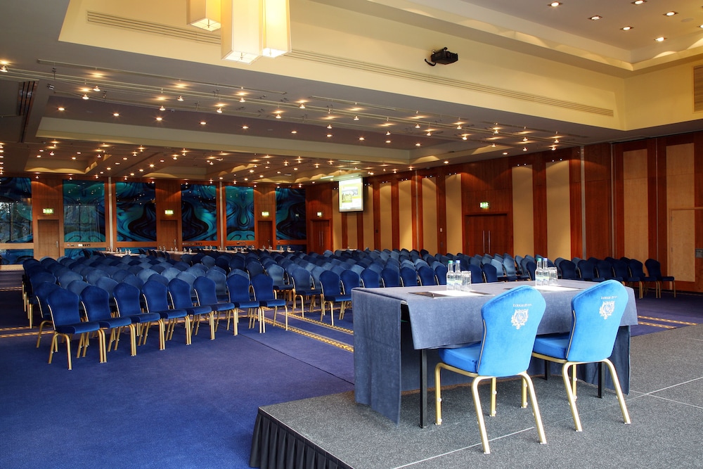 Lough Rynn Castle 29/50
