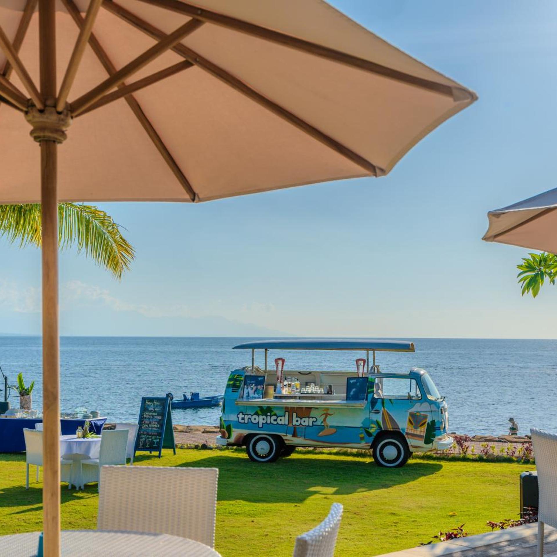 Lovina Beach Club And Resort 52/64