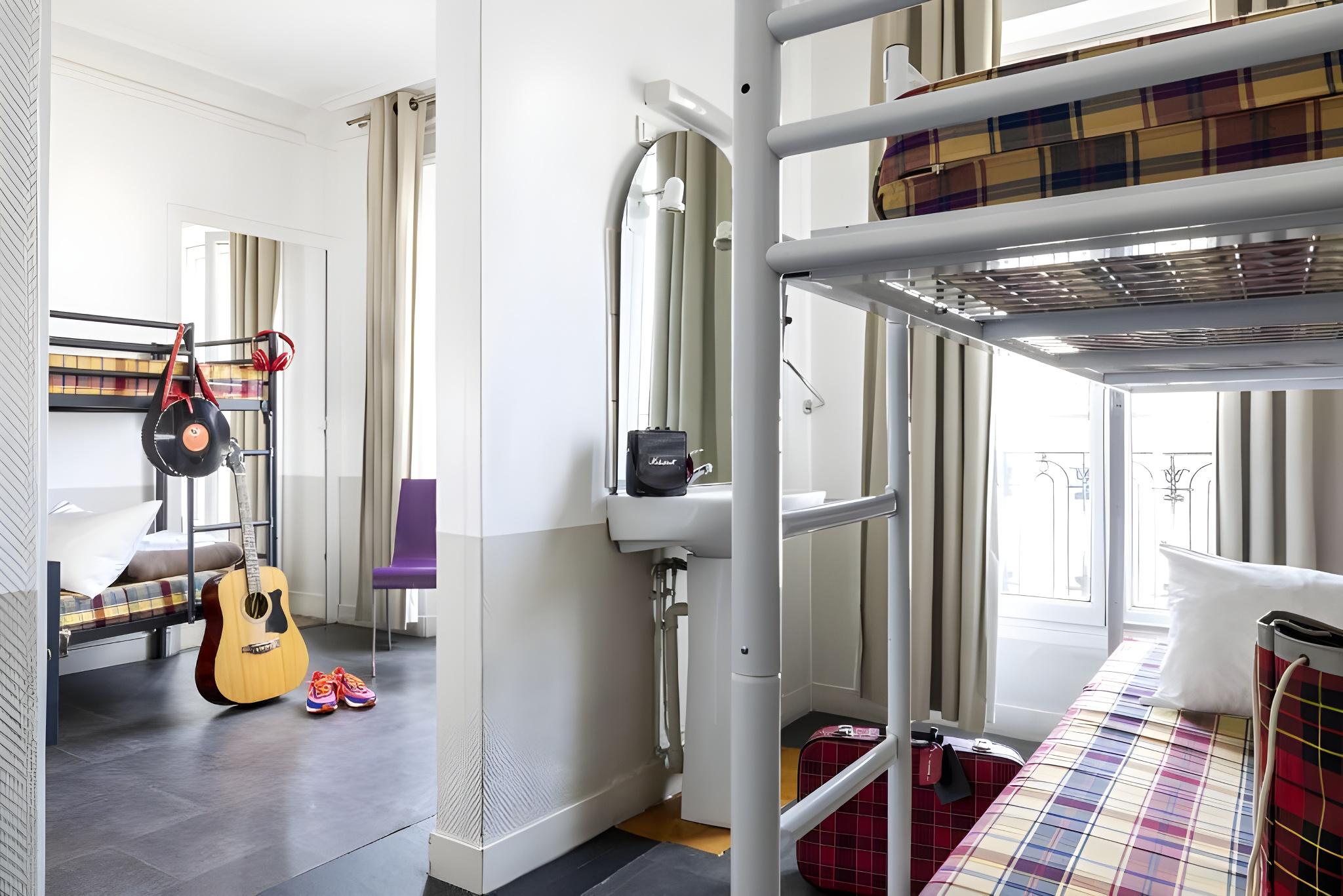 Bed in dormitory STANDARD