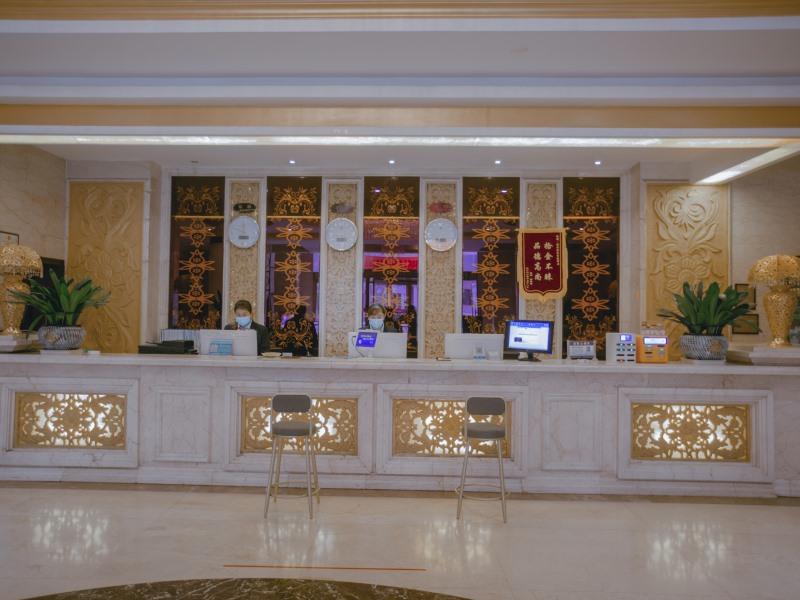 GreenTree Inn Jiuquan Century Plaza Hotel 12/68