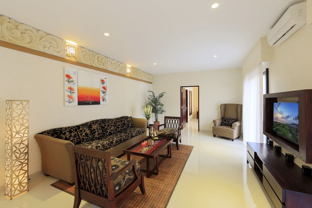 Flamingo Dewata Suite 80/87