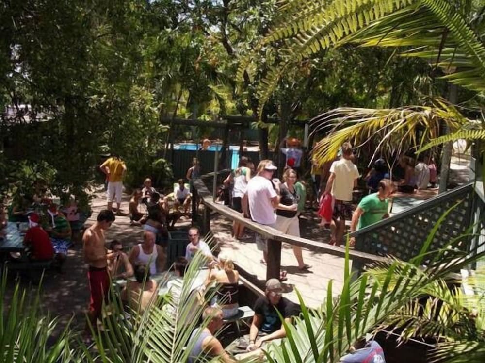 Nomads Noosa Youth Resort 42/60