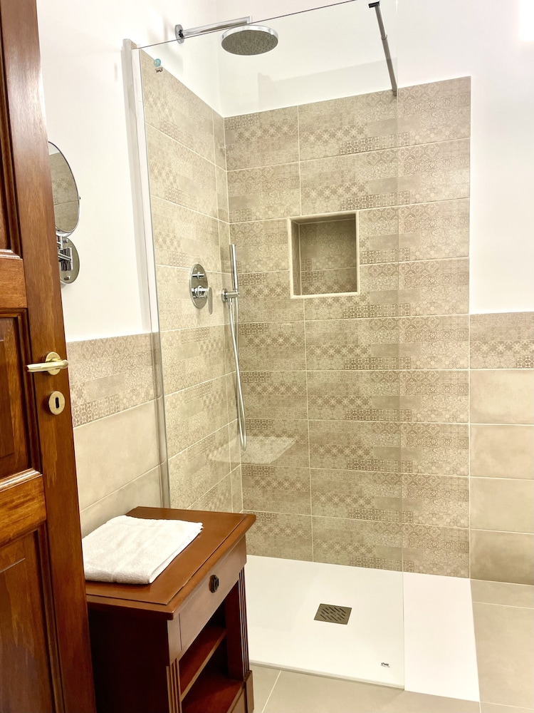 Hotel Villa de Pasquale 54/54