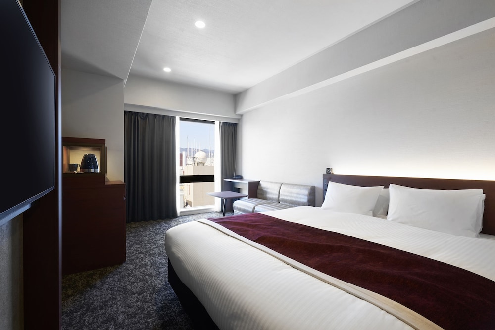 Deluxe, King Bed