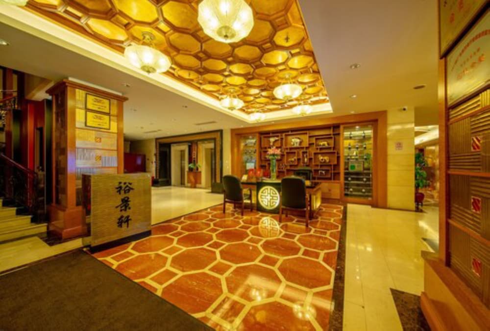 GRAND INTERNATIONAL HOTEL 6/46